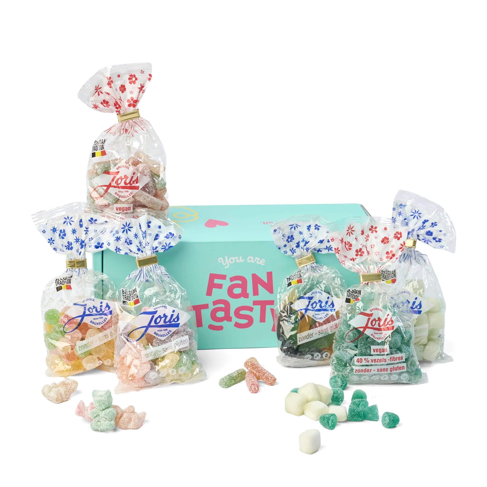 Sfeerbeeld van het Geschenk The Best of Joris met los snoepgoed naast de doos