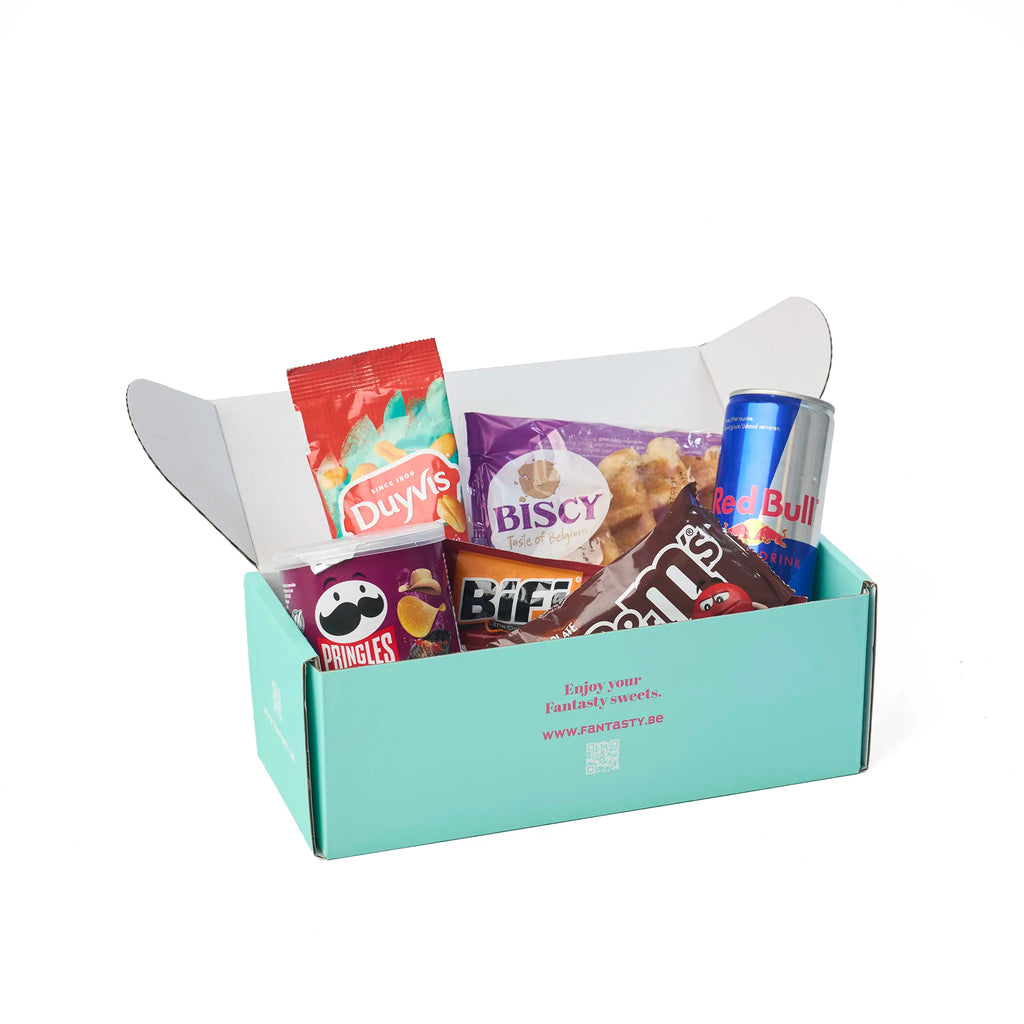 Snackbox On the road mooi verpakt in de open cadeaudoos